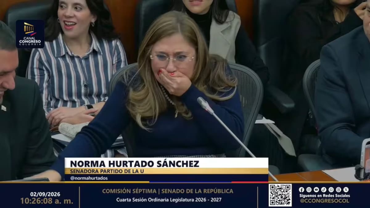 La senadora Norma Hurtado protagonizó un curioso lapsus durante un debate de control político en la Comisión Séptima del Senado, al referirse al Gobierno de Gustavo Abelardo De La Espriella. Foto: captura de video