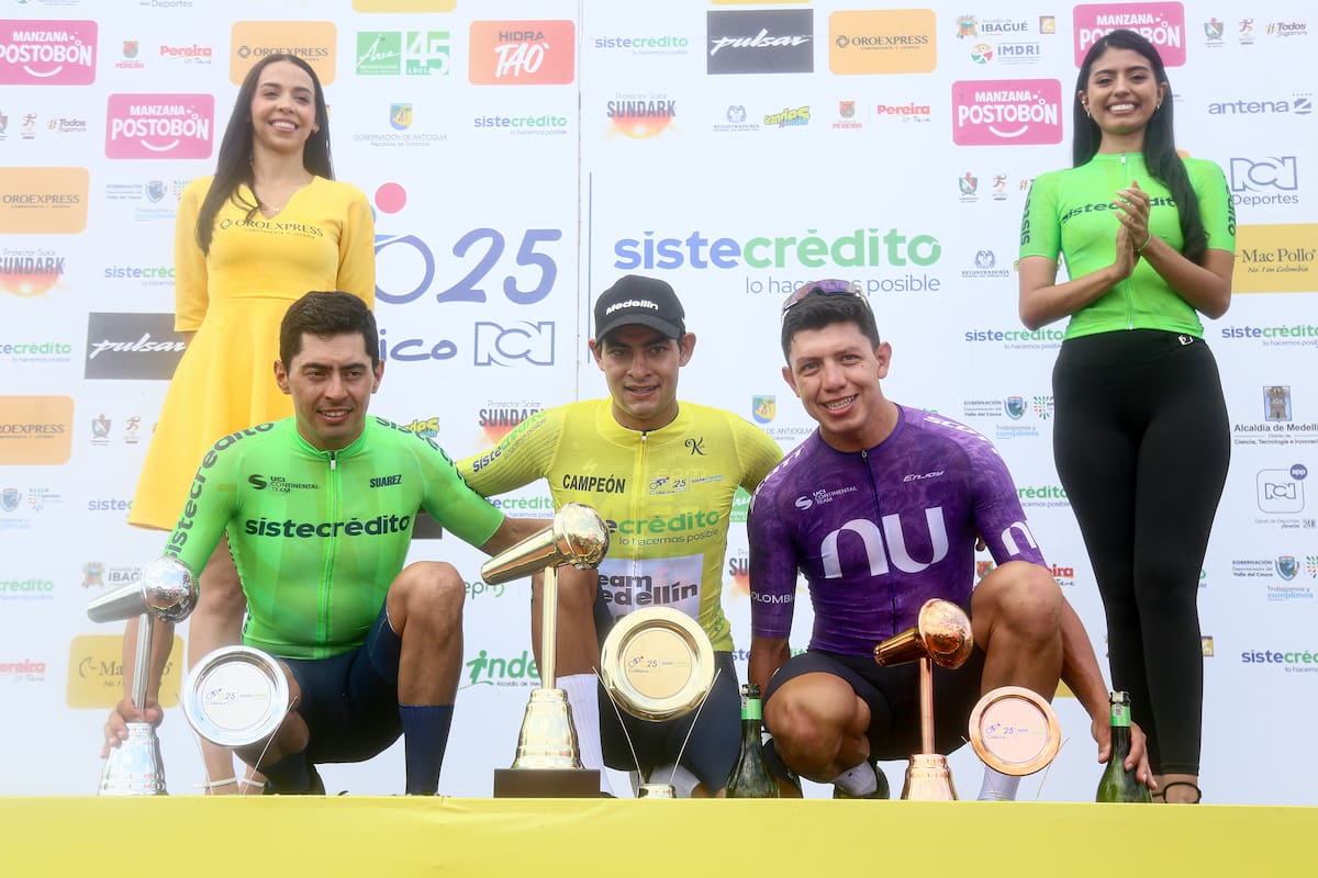 Cali, Valle del Cauca. Septiembre 28 de 2025. En la ciudad de Cali finalizó la novena y última etapa del Clásico RCN en una crono de 12Km al Cristo Rey.
El ciclista Diego Camargo fue el ganador de la edición número 65 del Clásico RCN 2025. (Colprensa - Lina Gasca)