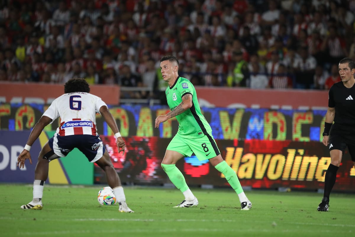 Noviembre 30 de 2025. Junior vs Nacional cuadrangulares semifinales estadio metropolitano de Barranquilla (Colprensa: Jairo Cassiani)