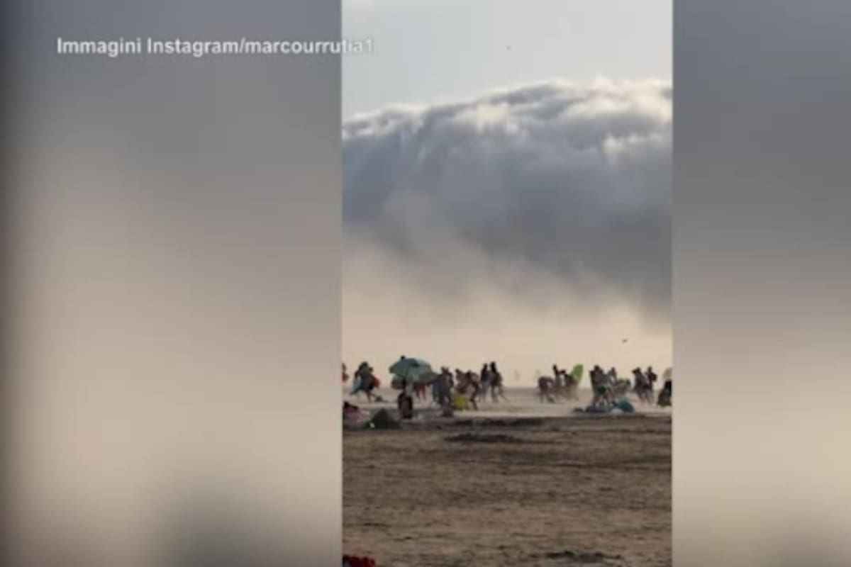 Un Impresionante "nube tsunami" sorprende a turistas en la costa vasca francesa.