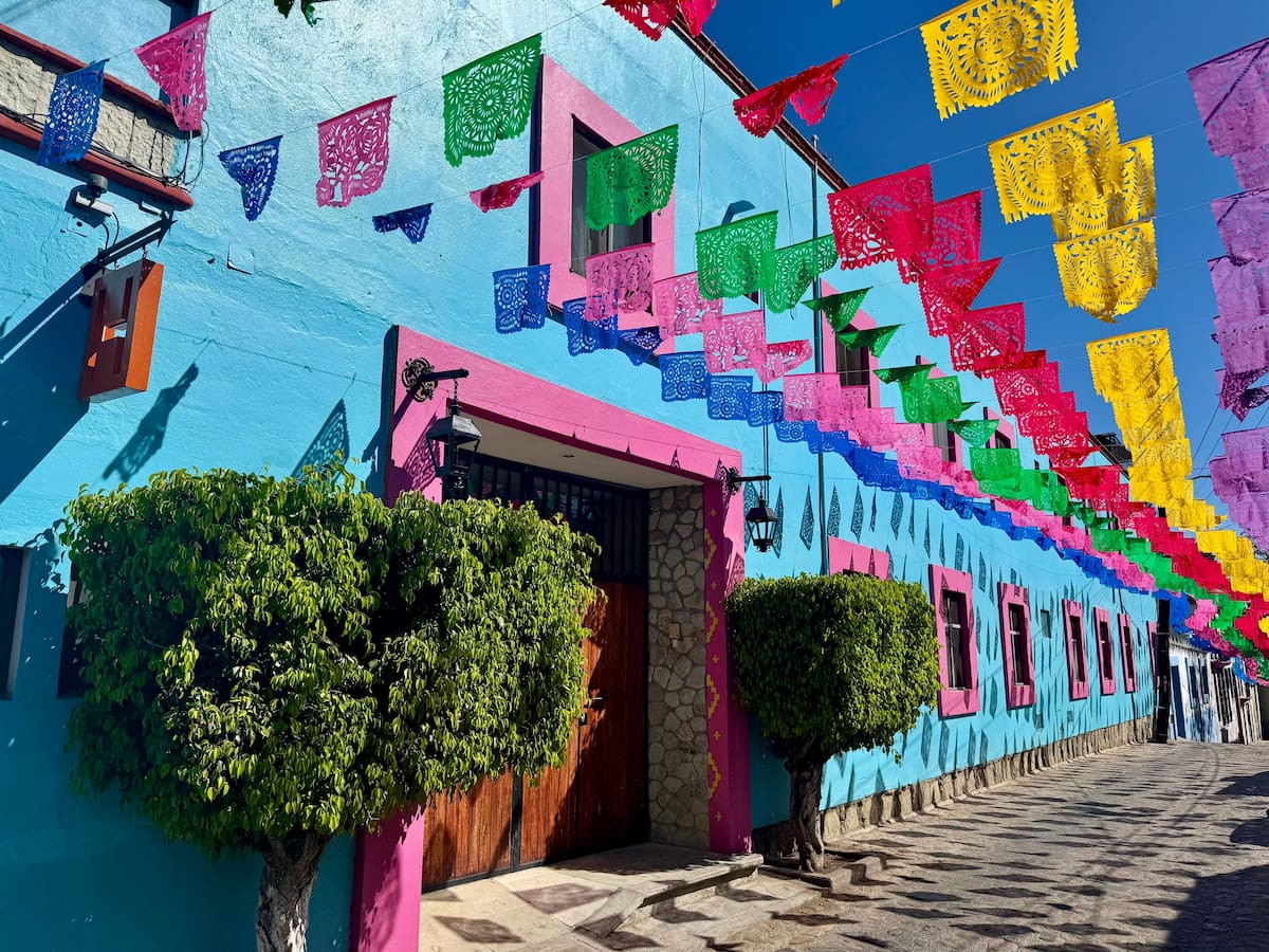 Oaxaca, con su ambiente animado y despreocupado, ofrece lo mejor del encanto mexicano del sur.