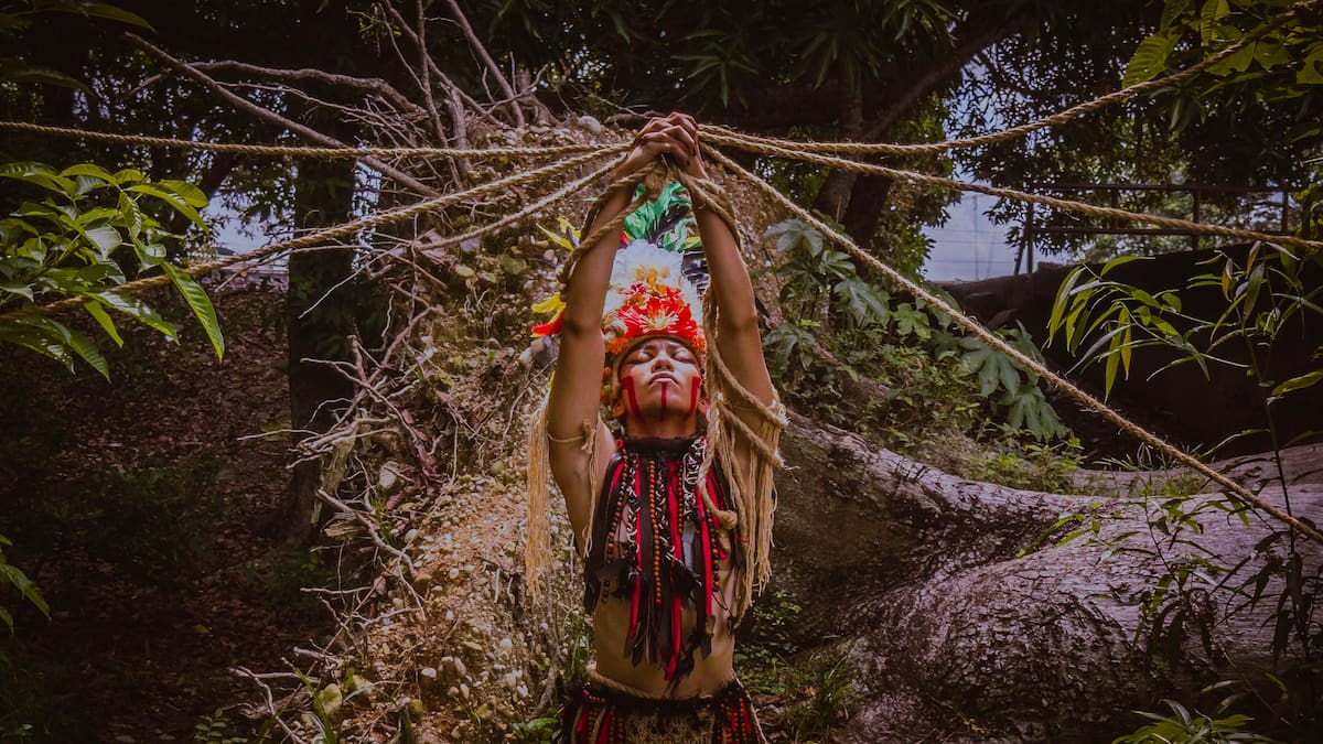 Río Milenario es una producción que reúne a más de 30 artistas en escena para recrear la historia, la música y la memoria del río Magdalena.
Suministrada/Danzas Yuma/Vanguardia