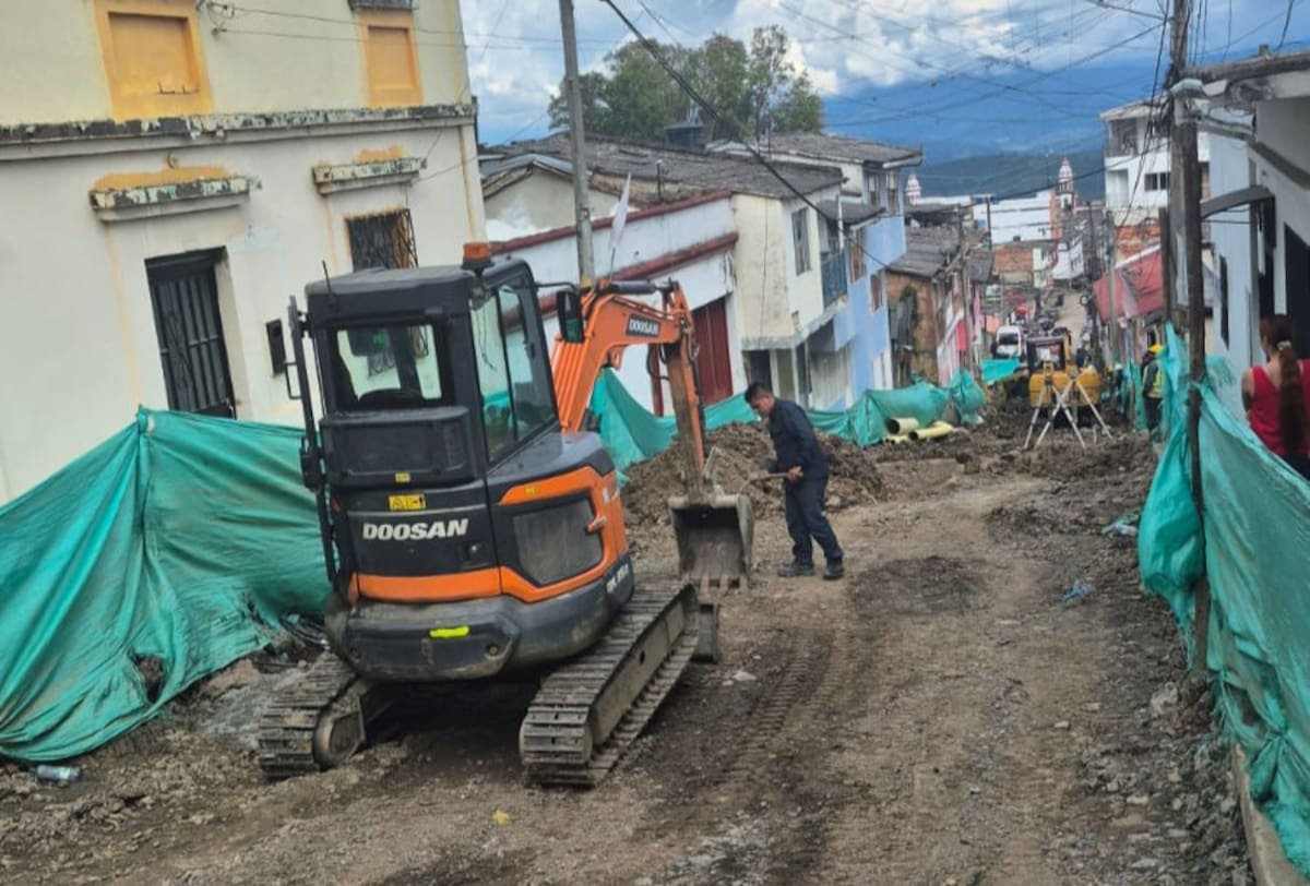 Obras del Plan Maestro del Alcantarillado de Vélez, fase II (Juan Carlos Chio / VANGUARDIA)