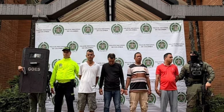 Así operaba la banda ‘Caravanas’, señalada de robar volquetas por más de $2.700 millones en Santander