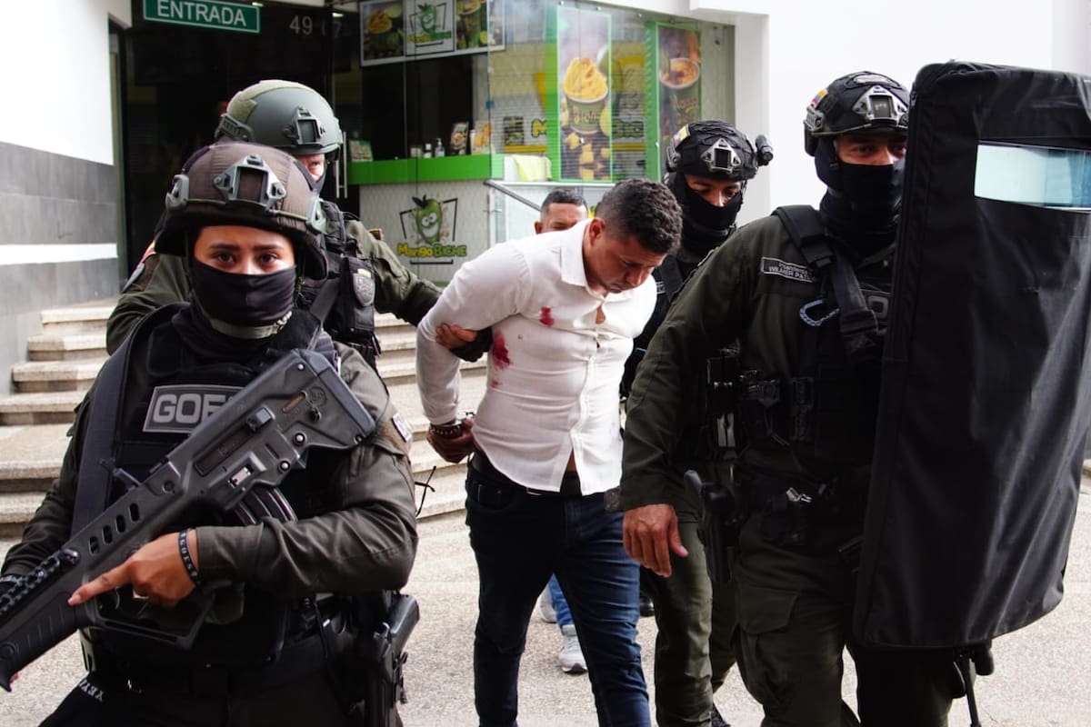 Ofrecen recompensa de $100 millones por información sobre banda que asesinó a Intendente de la Sijín en Bucaramanga. FOTO Marco Valencia