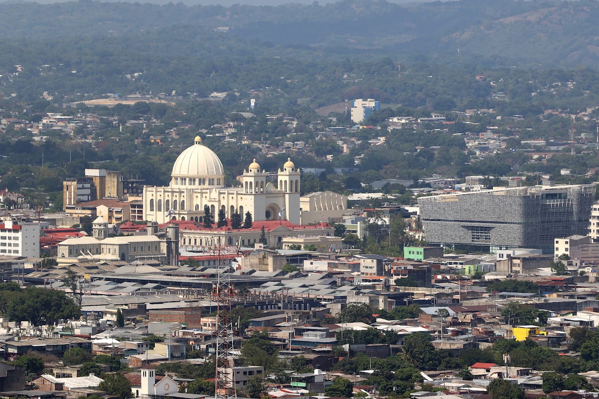 Un sismo de 5,7 grados sacudió este miércoles a El Salvador. El epicentro se ubicó en el Pacífico, frente a Usulután, y las autoridades descartaron daños y riesgo de tsunami.