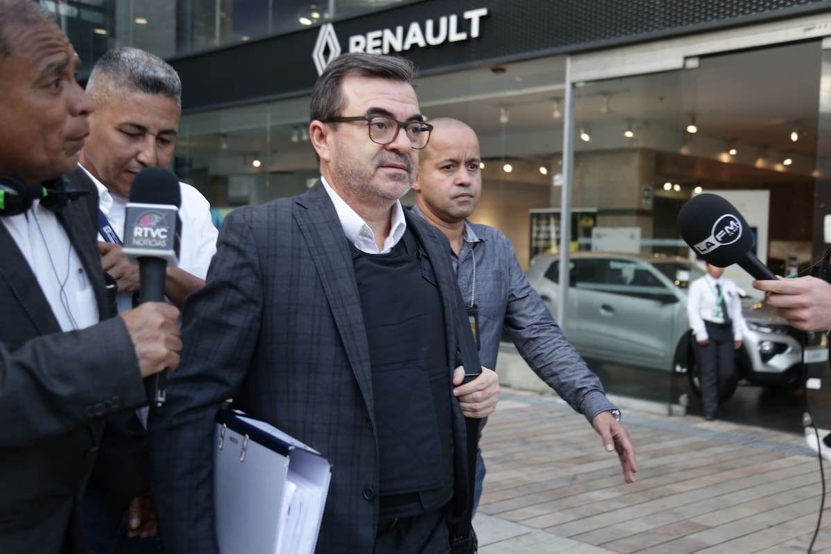 Bogotá. Junio 25 de 2024. Olmedo López a siete a la Corte Suprema de Justicia para brindar detalles sobre la aparente implicación de Wadith Manzur en el escándalo de corrupción relacionado con la Gestión del Riesgo. (Colprensa - Catalina Olaya)