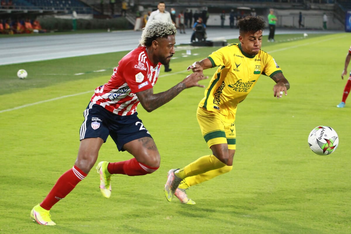 El extremo Omar Albornoz, con pasado en el Junior de Barranquilla, llega al Atlético Bucaramanga para la Liga BetPlay II. / Foto: Archivo