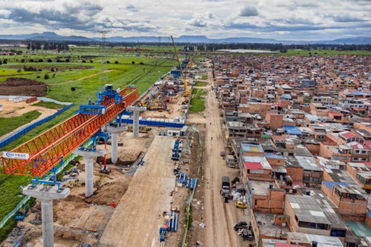Las Ondas Metropolitanas buscan convertir las estaciones y corredores de transporte en puntos de partida para la renovación urbana y podrían replicarse en otras ciudades del país. Foto: Alcaldía de Bogotá