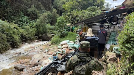 Operativo contra la minería ilegal en Santander: incautan explosivos, oro y $92 millones