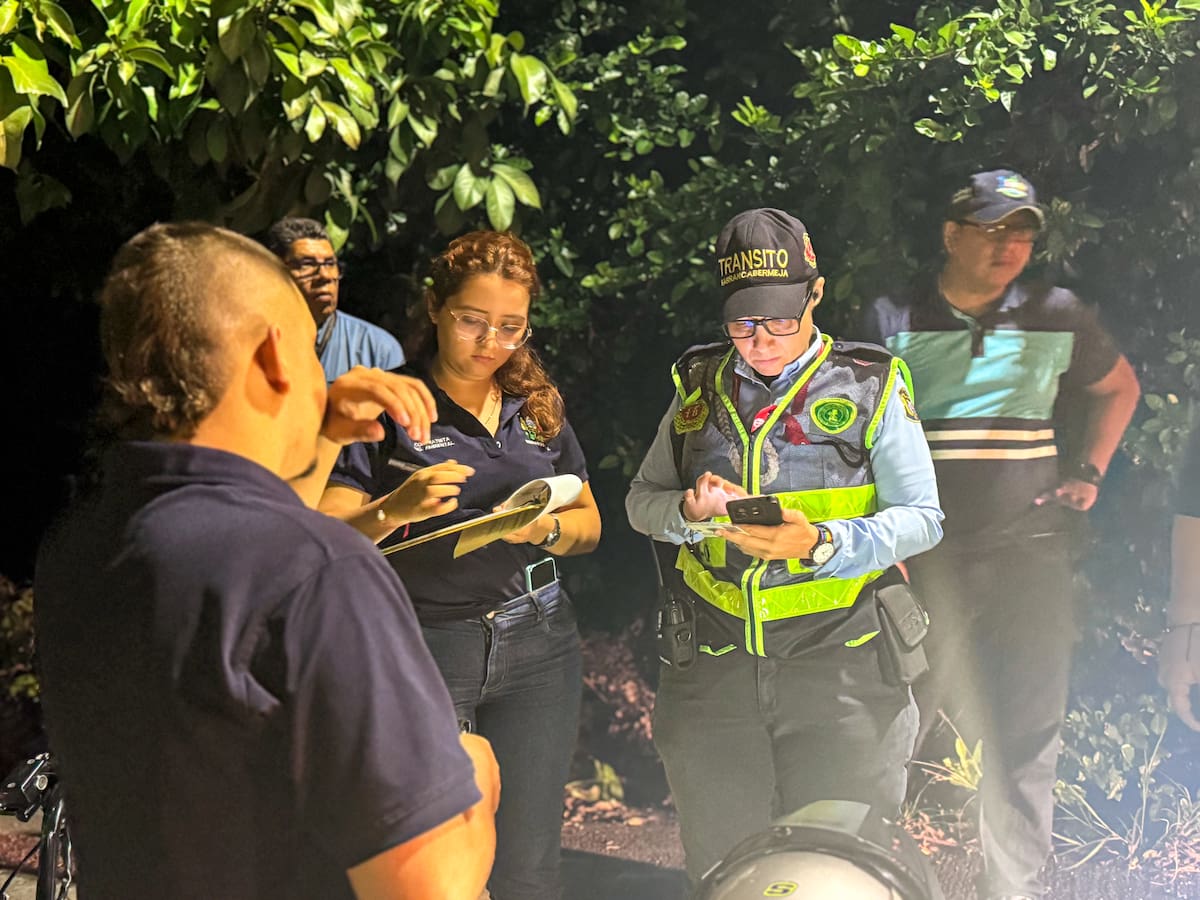 La secretaría de ambiente, la Inspección de Tránsito y la Policía adelantan operativos para controlar las motocicletas que generan ruido excesivo en Barrancabermeja.
Suministrada/Vanguardia