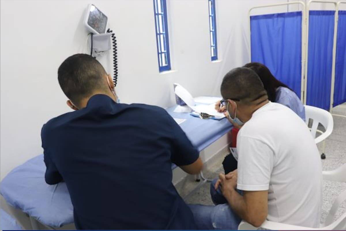 Ordenan practicar ginecología y obstetricia a mujeres privadas de la libertad. | Foto: El Universal