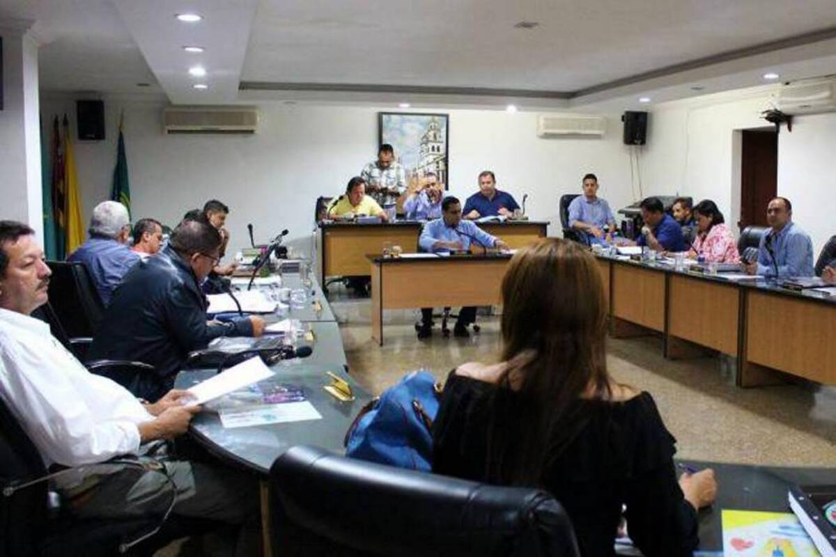 La Fiscalía General le imputó cargos a 18 de los 19 concejales de Floridablanca por la elección irregular del Contralor y el Personero del año 2016. (Foto: Archivo / VANGUARDIA LIBERAL)
