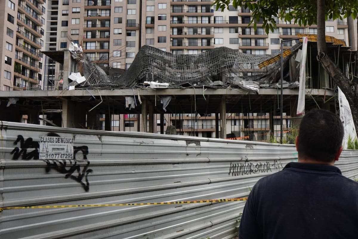 Organismos de socorro atendieron la emergencia y trasladaron a los lesionados a centros asistenciales cercanos.
Fotografías: Marco Valencia/VANGUARDIA.