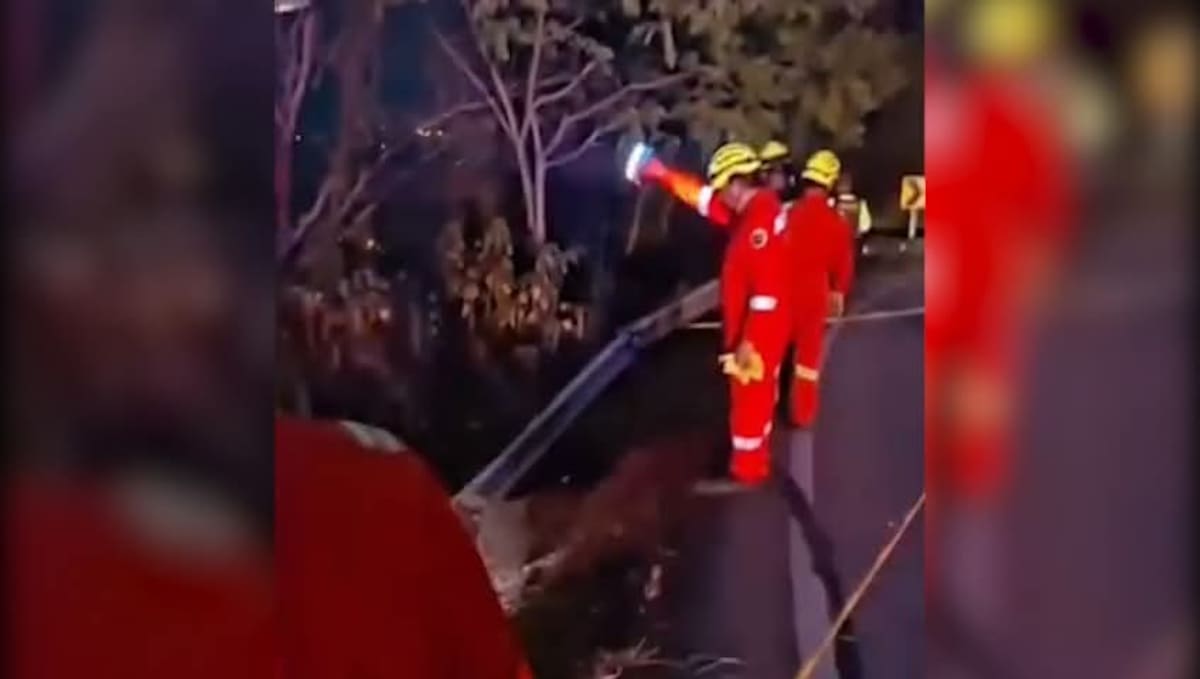 Organismos de socorro rescataron el cuerpo del joven conductor de carga.