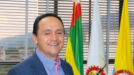 Inhabilitan a Orlando Ariza por incremento patrimonial injustificado cuando fue director del Sena Santander