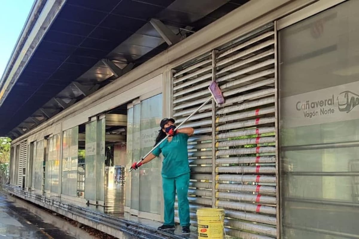 De acuerdo con lo alertado desde la organización sindical, cerca de veinte empleados y ex trabajadores tienen obligaciones pendientes por parte de Metrolínea. (Foto: Archivo / VANGUARDIA)
