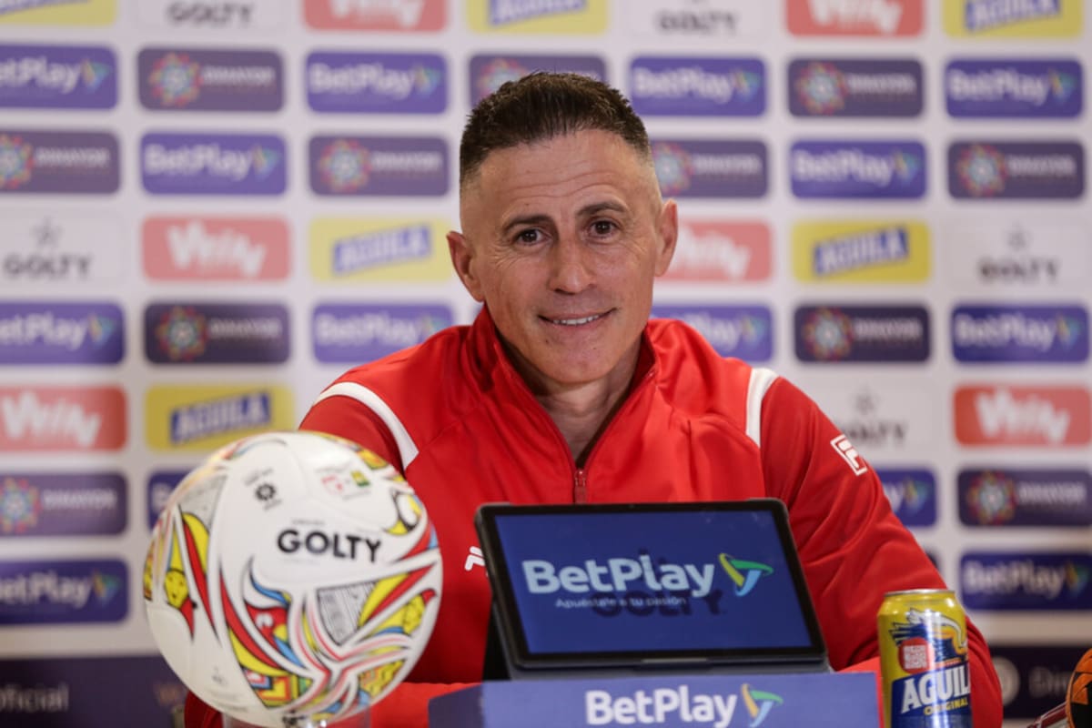 Atlético Bucaramanga tendría todo acordado para la contratación del entrenador Pablo Peirano. Foto: Colprensa.