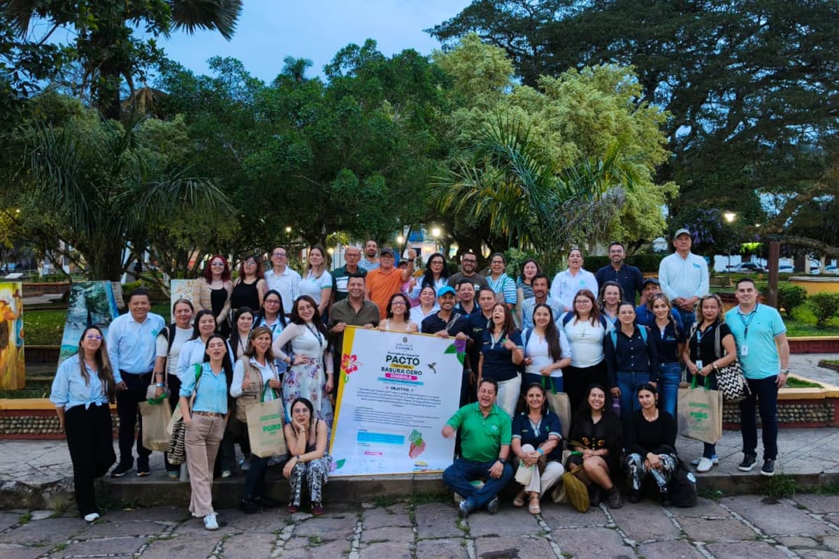 El pacto de basura cero fue firmado el 13 de mayo en Charalá.