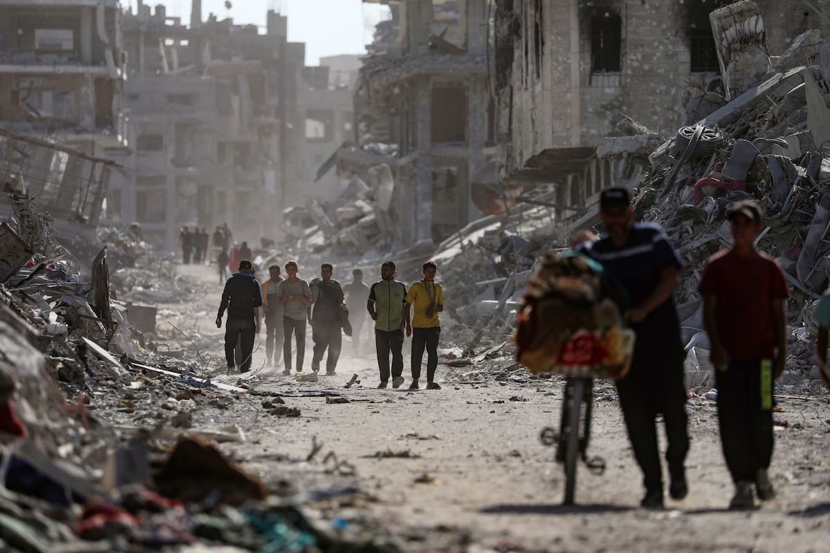 El Gobierno de Gaza, dependiente de Hamás, acusó a Israel de someter a la Franja a una "muerte lenta" y de haber dejado entrar solo un 41 % de la ayuda humanitaria necesaria en los 80 días de alto el fuego. // Foto: EFE/EPA/MOHAMMED SABER