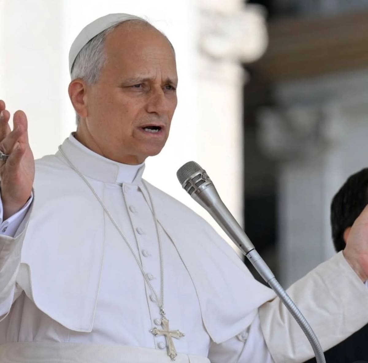 El papa León XIV emprenderá en abril su primera gira africana, con visitas oficiales a Argelia, Camerún, Angola y Guinea Ecuatorial, en una agenda centrada en el diálogo interreligioso y el fortalecimiento pastoral.
Foto tomada de: Pantallazo de redes