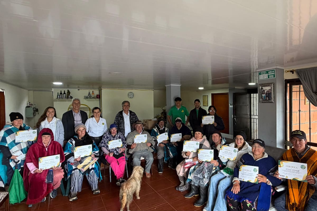 Parameros de Tona son capacitados en finanzas: autoridades y empresa privada unen esfuerzos