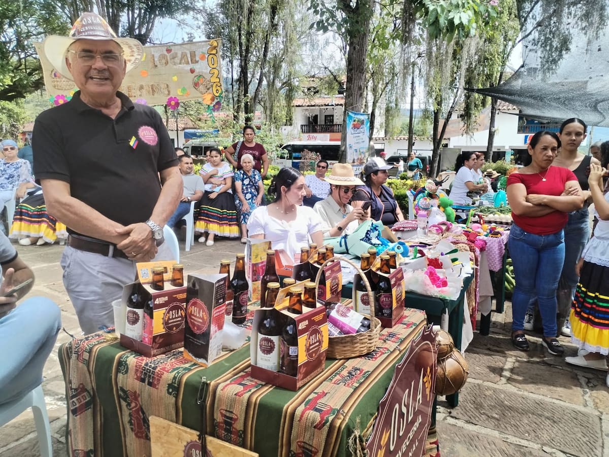 Más de 65 emprendedores participaron en la muestra empresarial y el mercado campesino.