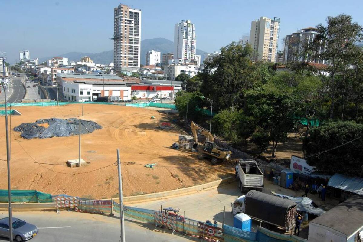 El 1 de febrero, el Tribunal Administrativo de Santander revocó la medida cautelar y el fallo que impedían intervenir el predio de la Normal Superior. Las obras del Intercambiador del Mesón de los Búcaros se reanudaron el 9 de febrero. (Foto: Archivo / VANGUARDIA LIBERAL)