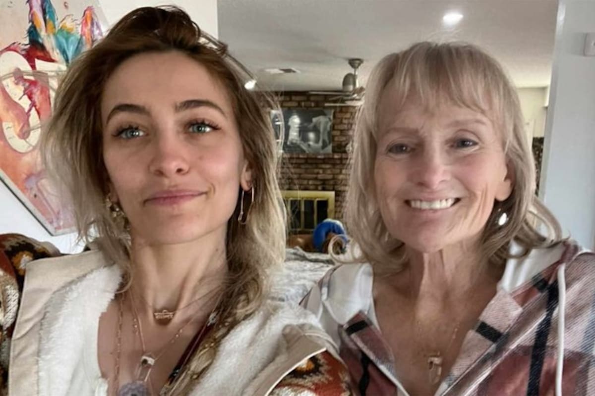 Paris Jackson explica por qué tuvo ‘ninguna expectativa’ al conocer a su madre por primera vez a los 15 años.