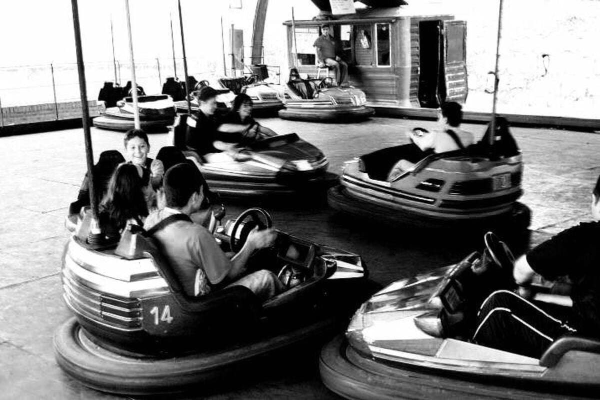 Los disparatados carros chocones. (Archivo/VANGUARDIA)