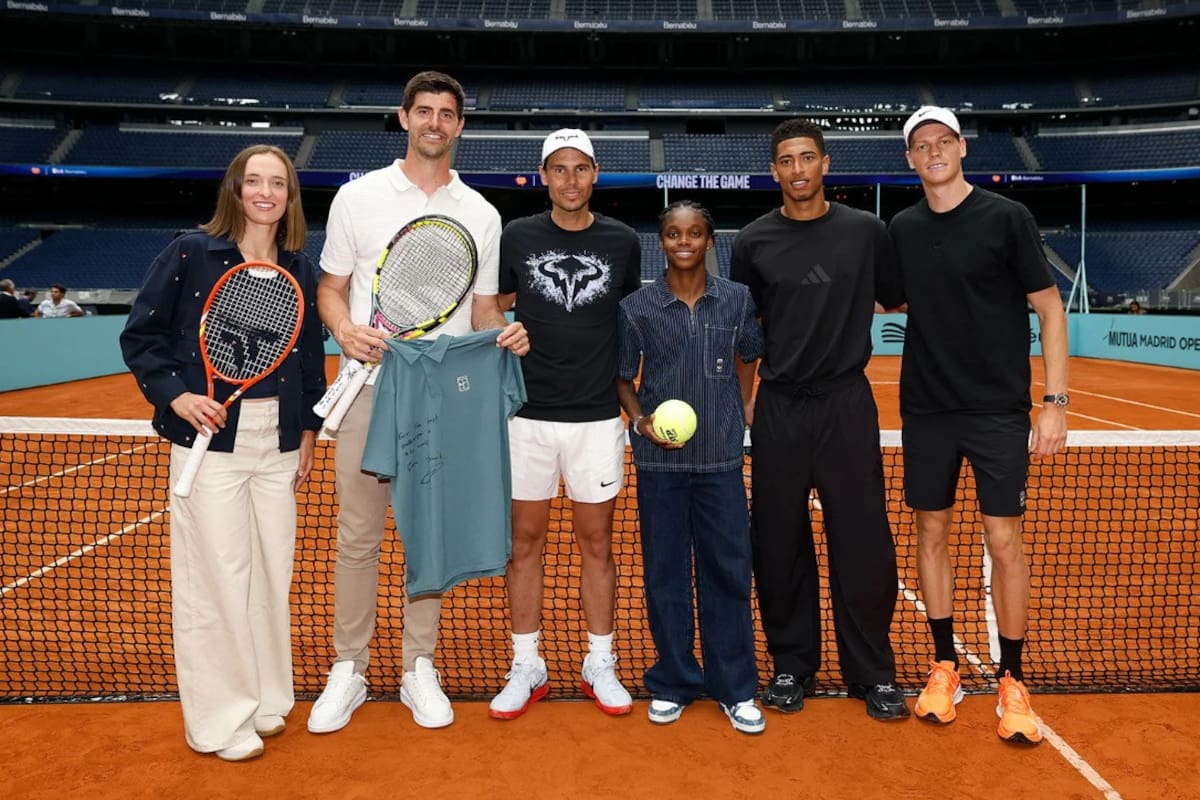 Partido inédito en el Bernabéu en la inauguración de la pista del Madrid Open. Foto: Real Madrid