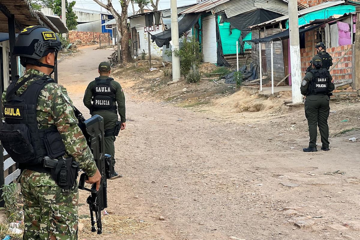 Las autoridades alertaron sobre una nueva modalidad de extorsión en Barrancabermeja, en la que delincuentes estarían usando falsas ofertas de empleo.
Suministrada/Vanguardia
