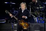 Paul McCartney desata la nostalgia en Bogotá