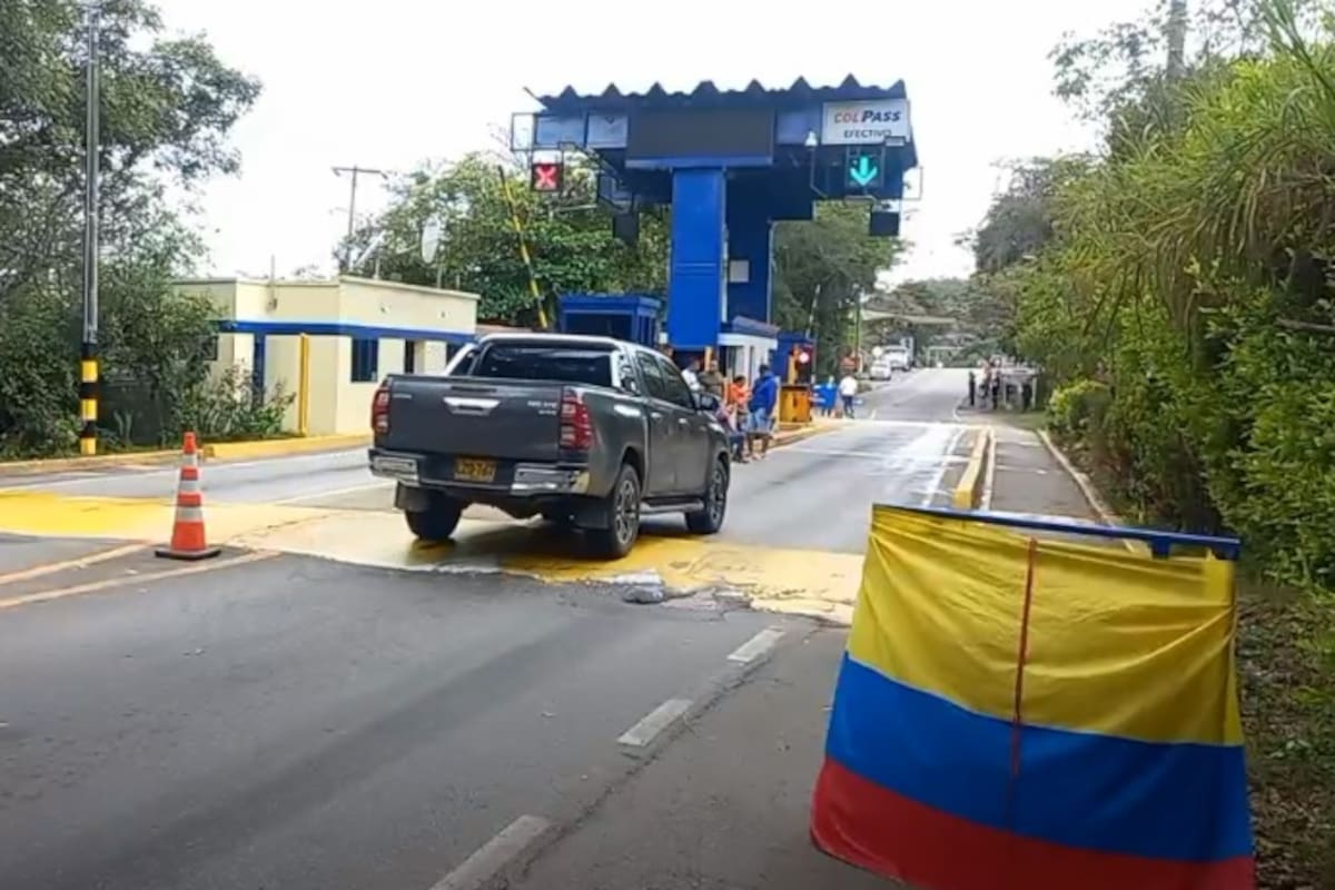 En cuatro peajes de Santander sigue suspendido el recaudo por manifestaciones: exigen arreglo de vías
