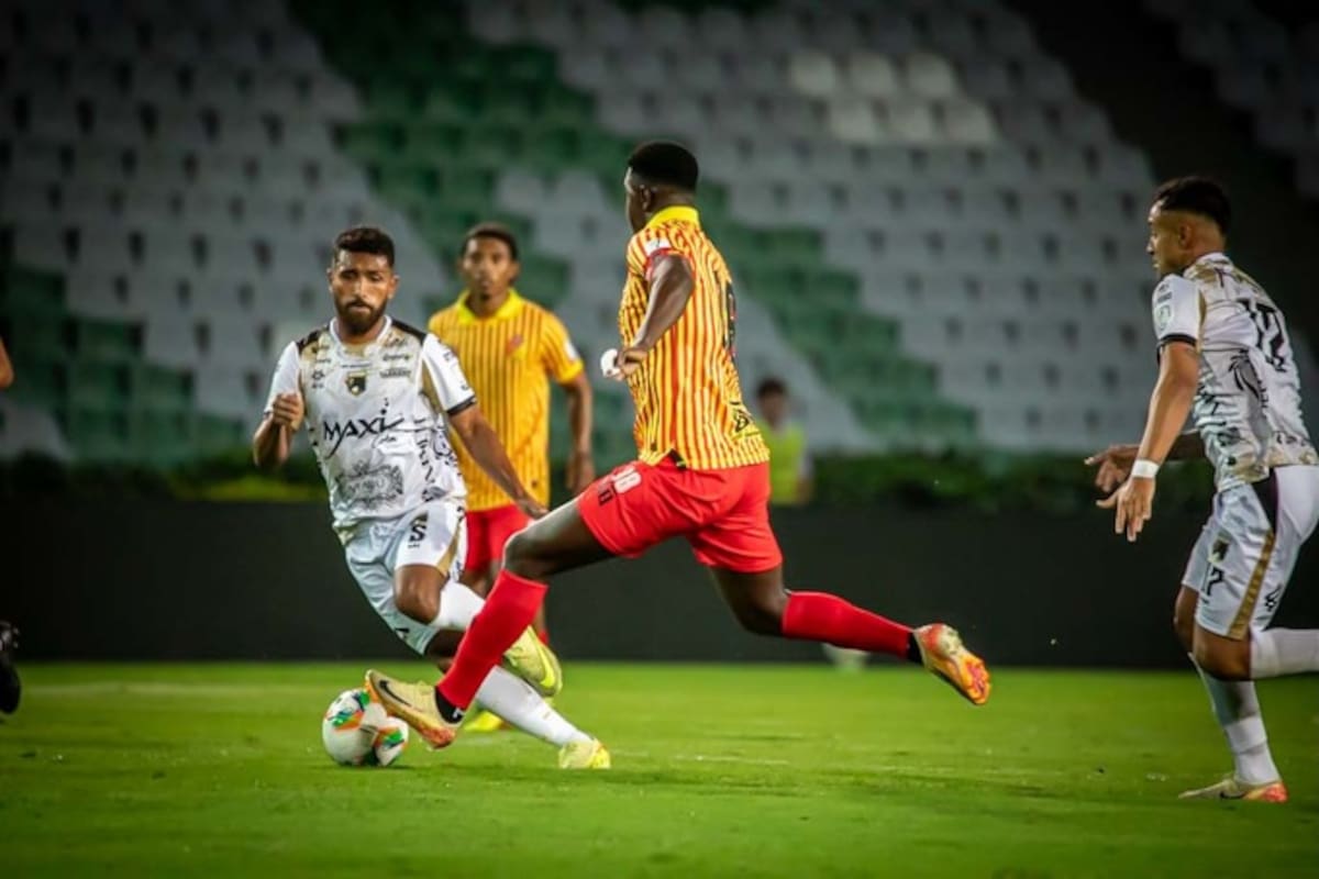 Llaneros sorprendió a Deportivo Pereira en Armenia con un triunfo 2-0. /FOTO: Deportivo Pereira