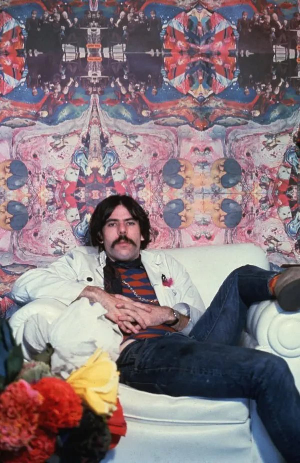 Peter Max murió a los 88 años en un hospital de Nueva York, según confirmó su hijo al New York Times.