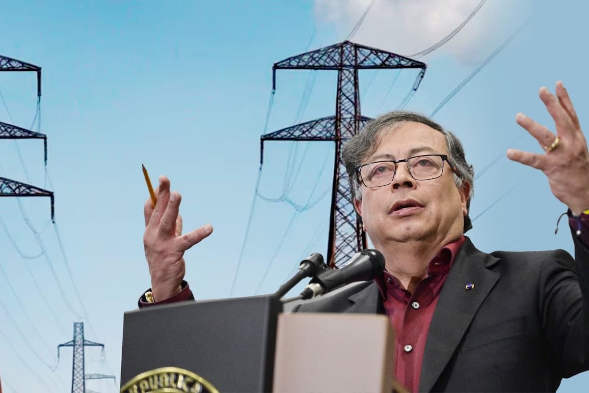 El presidente Gustavo Petro dijo que el país volvería enviar energía a Ecuador | Fotomontaje