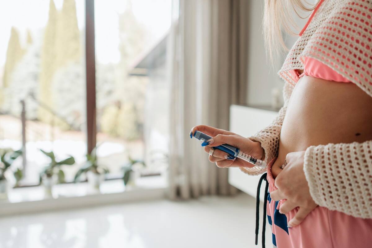 Si padece de diabetes, es importante actuar y pedir ayudar si te sientes abrumado. Pexels / VANGUARDIA
