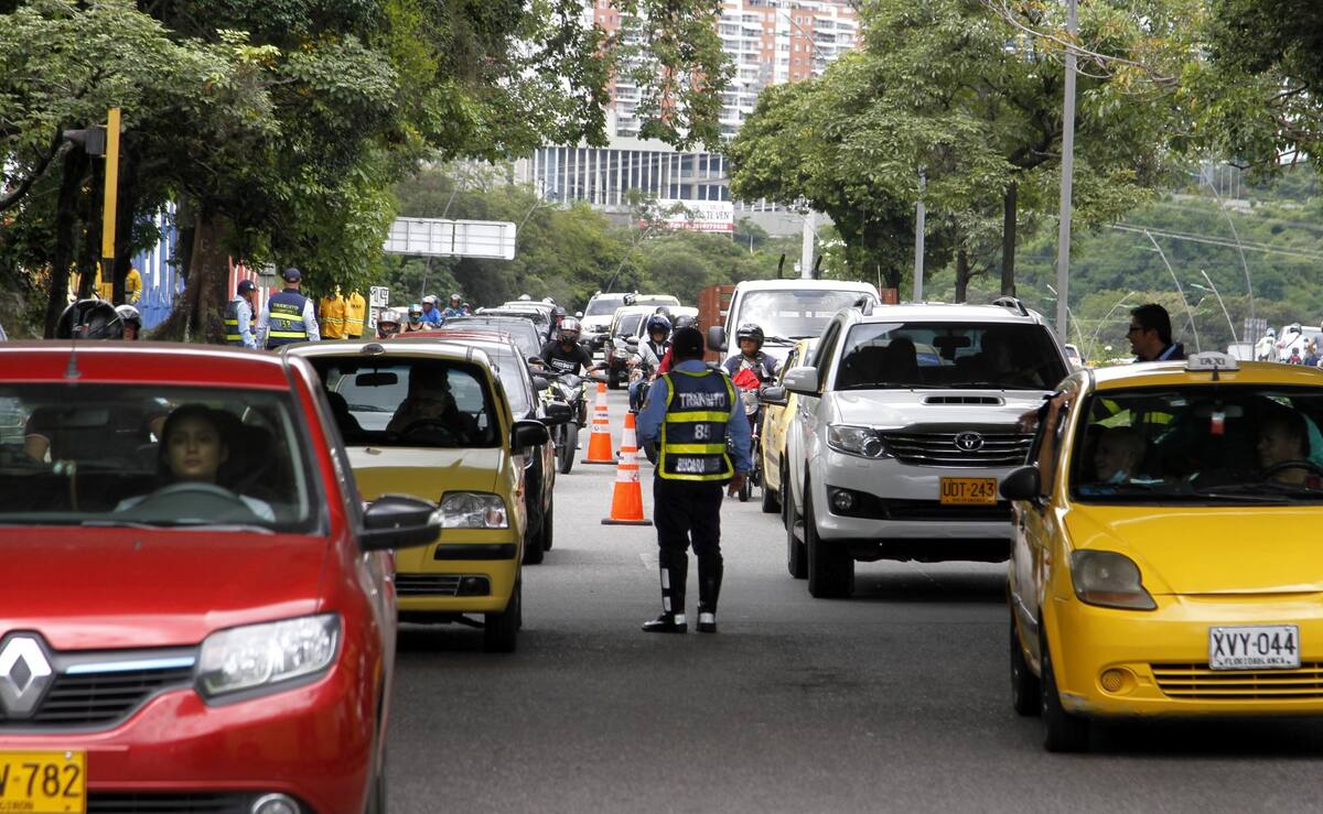 ¡Sígale la pista al pico y placa!