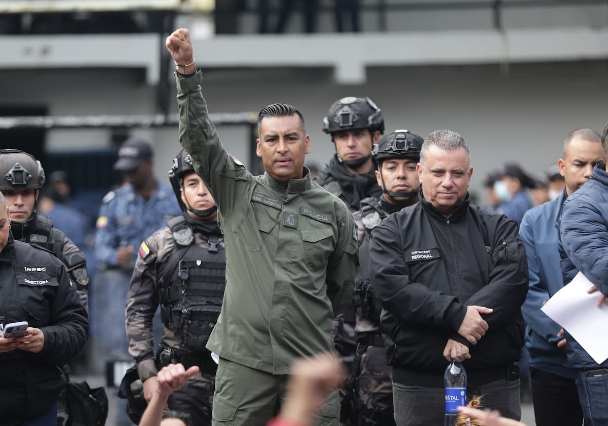 Bogotá. Marzo 5 de 2026.En la Cárcel El Buen Pastor, el Instituto Nacional Penitenciario y Carcelario (INPEC) realizó requisas en varios pabellones como parte del Plan Democracia, un operativo nacional para prevenir extorsiones y actos de corrupción previo a las elecciones del domingo. (Colprensa - Catalina Olaya).