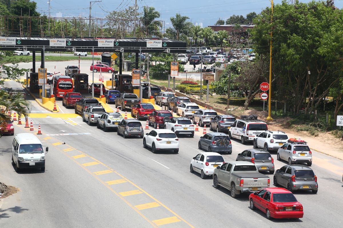 Plan retorno en los corredores viales que comunican al área metropolitana de Bucaramanga. Foto: Jaime Moreno