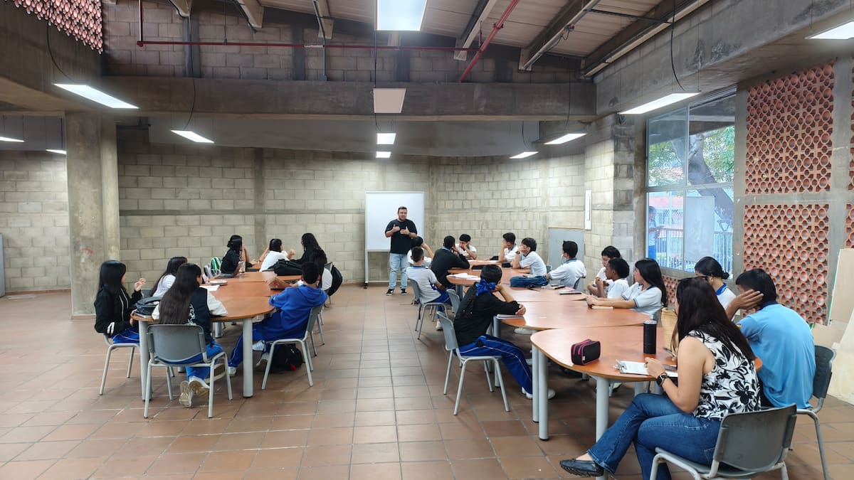 Un mural, una escuela y unos talleres caseros: el pódcast que revela la memoria artística de Bucaramanga