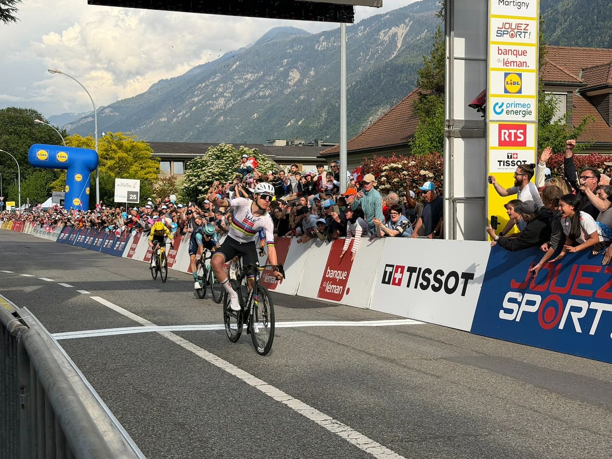 Pogacar estrena su casillero de victorias en el Tour de Romandía. Foto: @TourDeRomandie