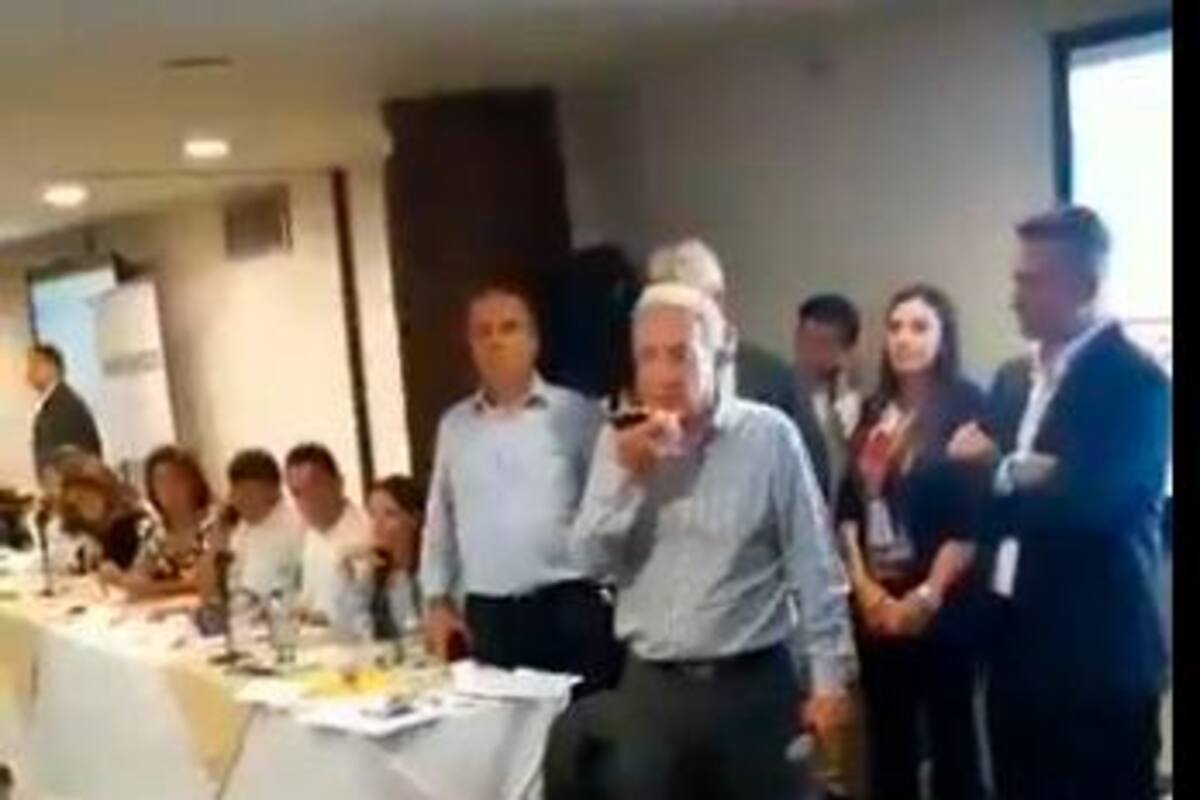 Polémica por video de Álvaro Uribe dándole órdenes a directora de la ANT