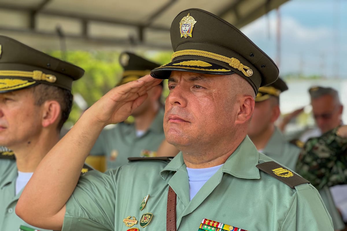 Policía del Magdalena Medio tiene nuevo comandante: asumió el coronel John Jairo Roa