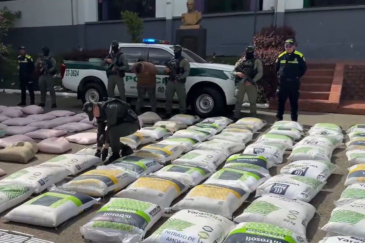 Policía encontró 5 toneladas de explosivos en una casa de Medellín. | Foto: Captura tomado de Video.