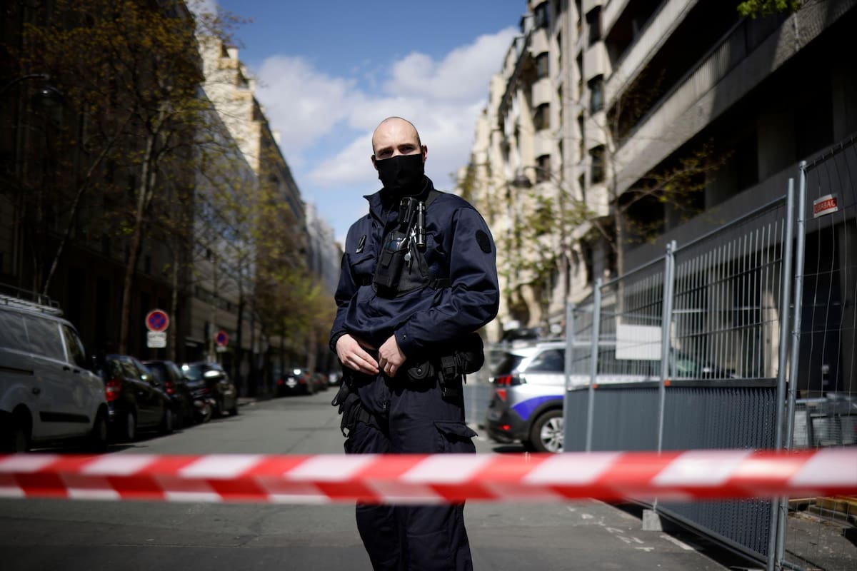 Un agente de Policía en Francia.