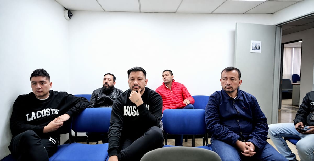 Captura del capitán Faudel Salazar, quien se desempeñó como jefe de la Policía Fiscal y Aduanera (POLFA) en Cartagena, al igual que la captura de otros policías por nexos con 'Papá pitufo'.