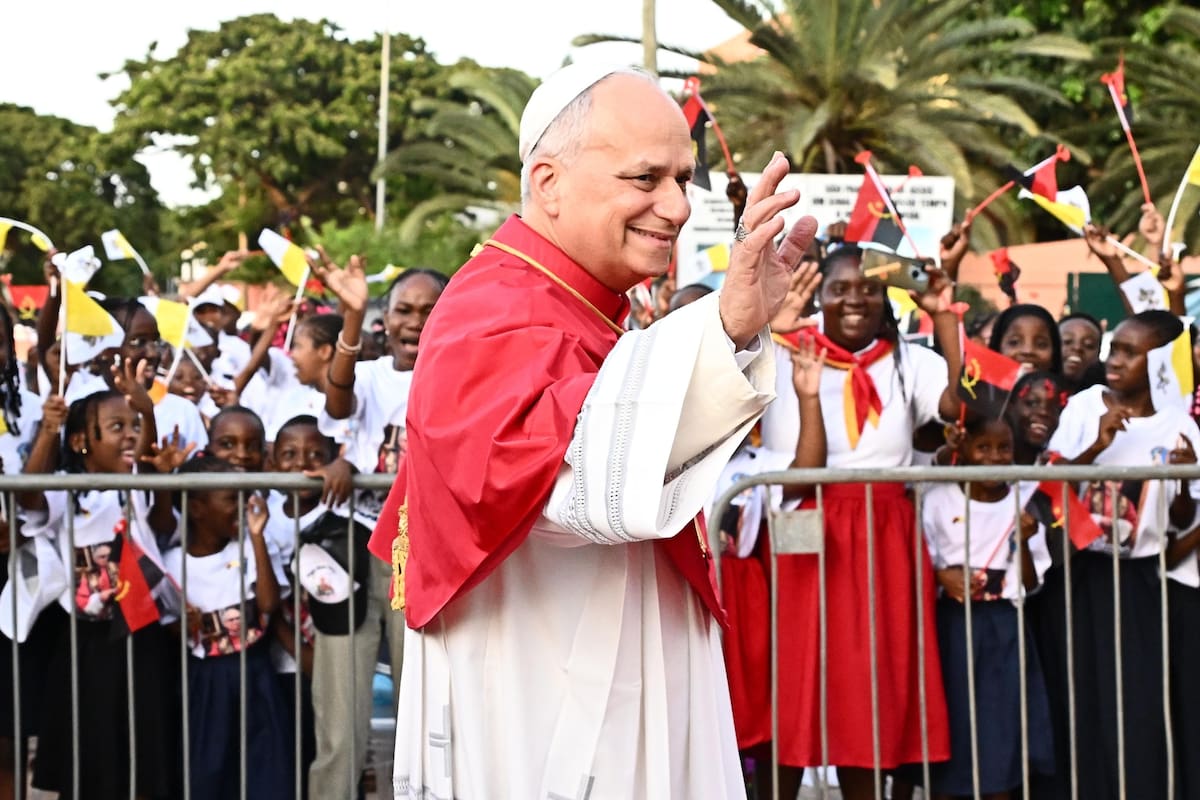Pope León XIV visita a Angola. EFE/EPA/LUCA ZENNARO