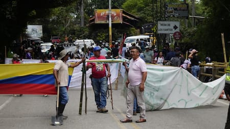¿Por qué Piedecuesta sigue en bloqueo tras acuerdos en el resto de Santander?